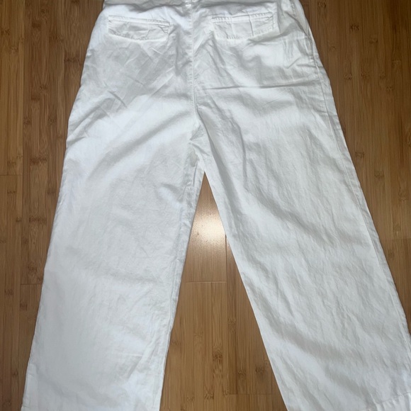 Gap Woman’s White linen pleated linen pant. Size 12. NWT - Picture 4 of 15